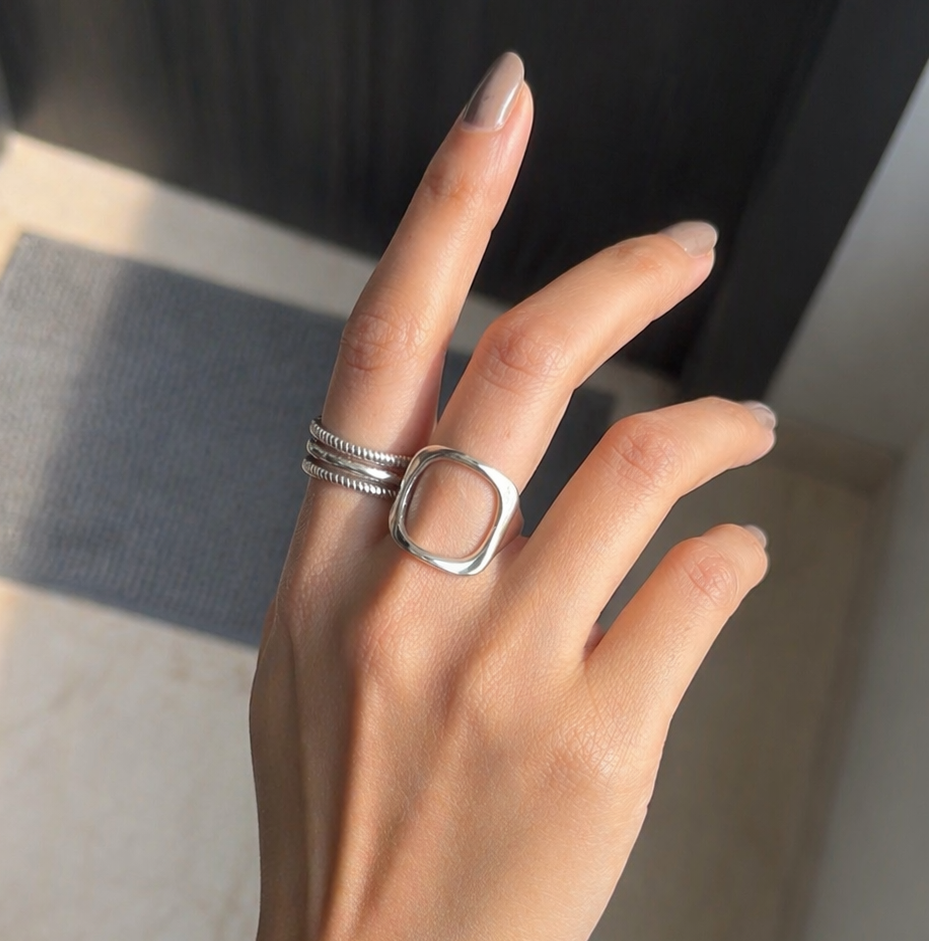 ORELIA RING