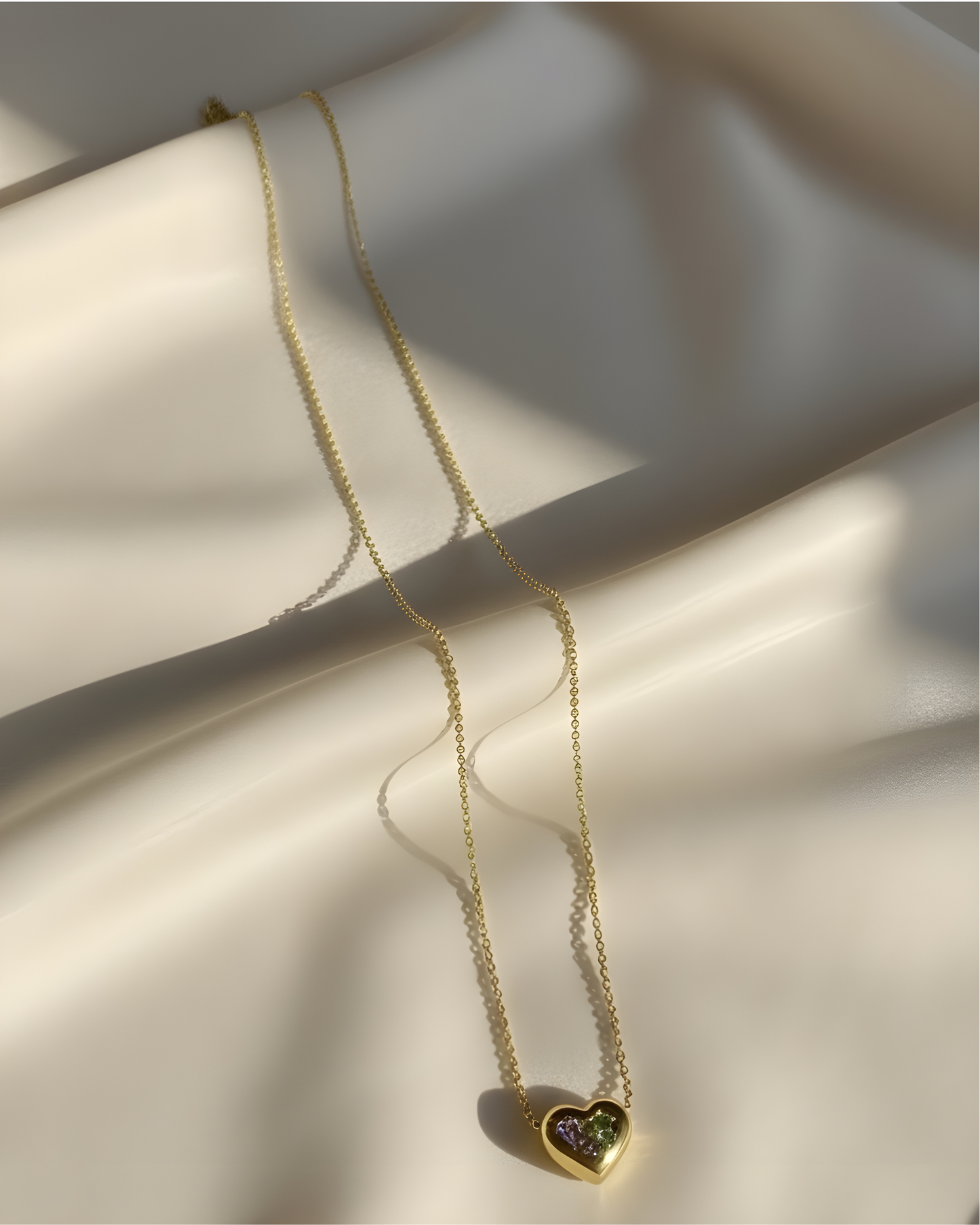 RAINBOW HEART NECKLACE - The Shine SHACK