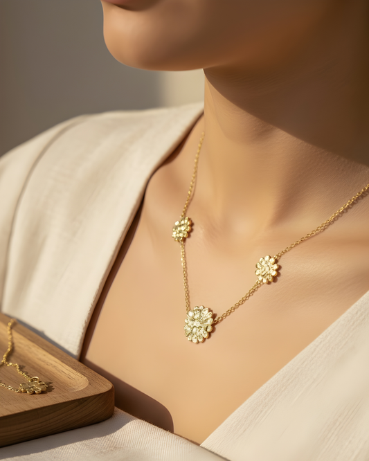 CARNATION NECKLACE - The Shine SHACK