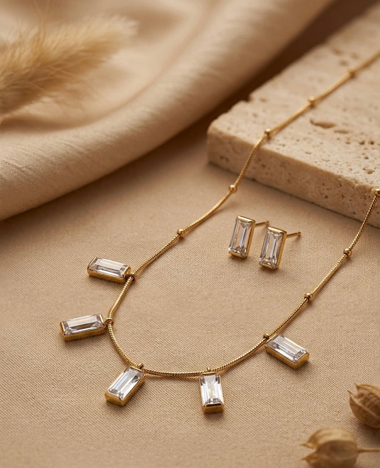 LAUREN Necklace