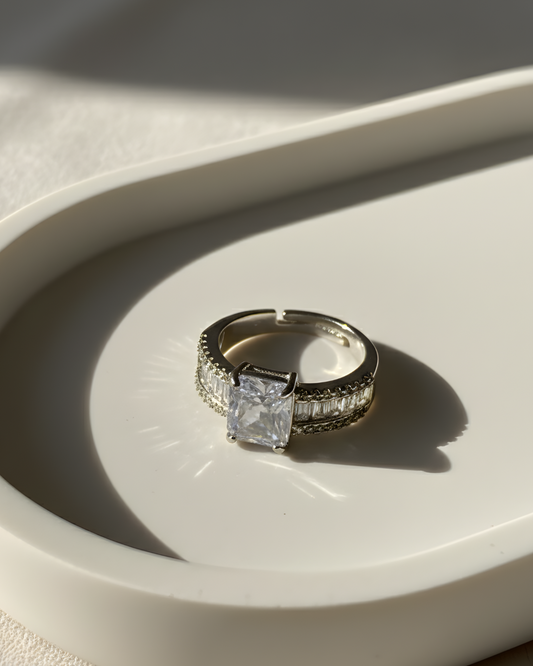 CRYSTA RING