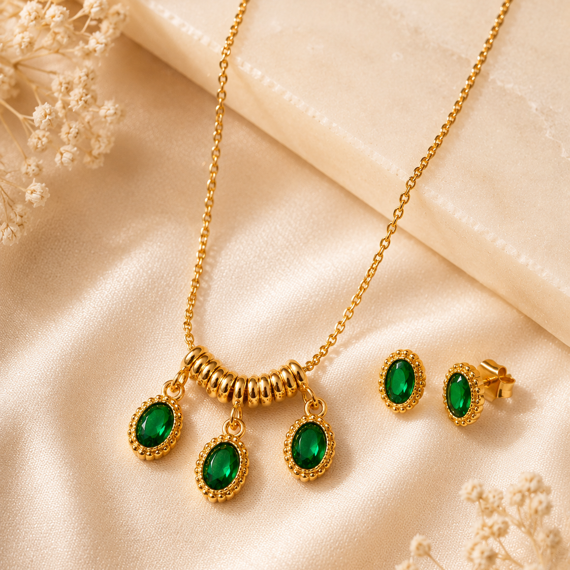 TRIO STONE PENDANT SET