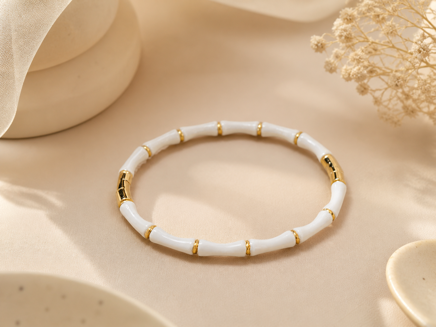 TIRA BANGLE