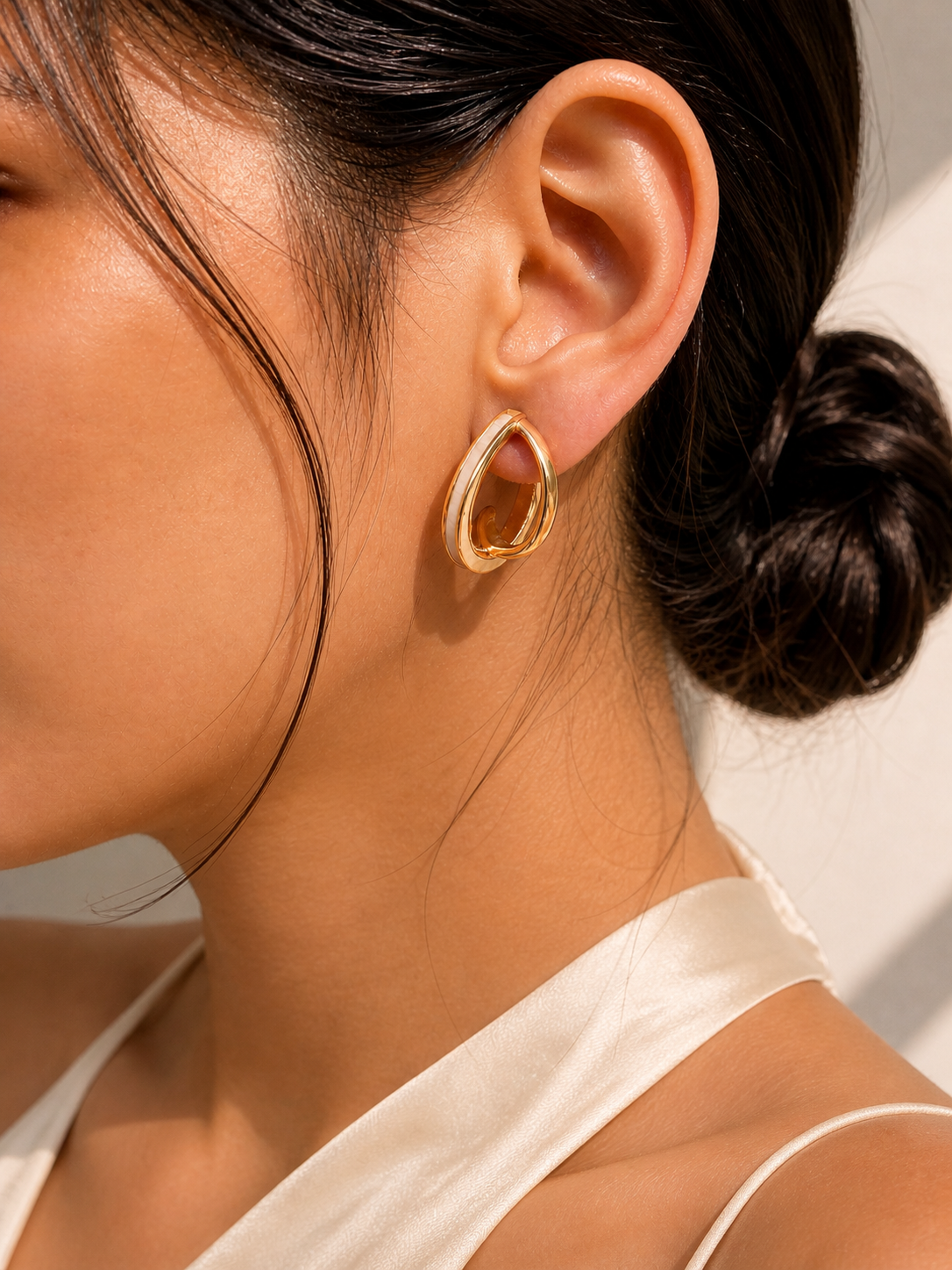 ORB EARRING