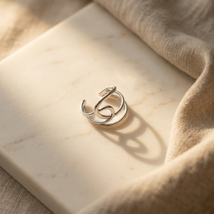 SILVER CURVY RING