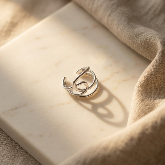 SILVER CURVY RING