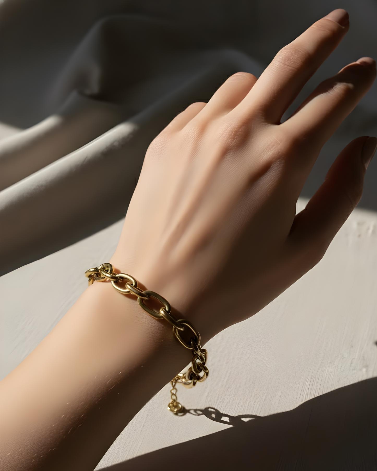 ZARINE CHUNKY CHAIN BRACELET